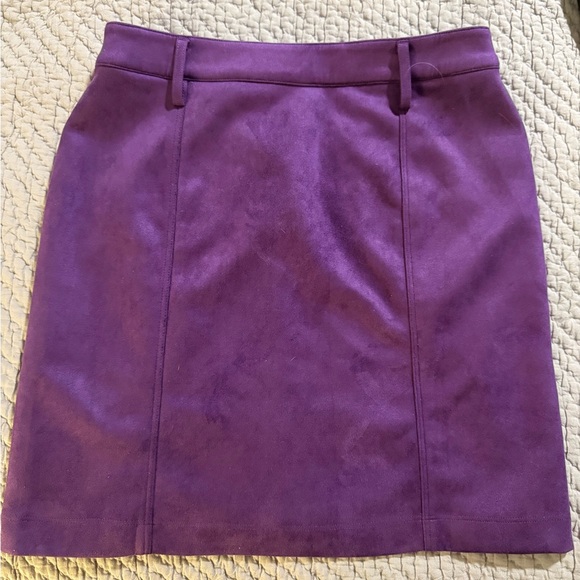 White House Black Market Outlet Purple Women's Skirt - Picture 2 of 5